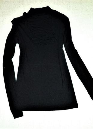 Водолазка с воланчиками