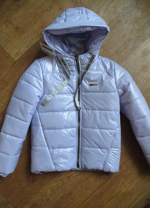 Демисезонная куртка 134 р. 8-9 лет