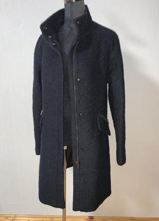 Классное шерстяное пальто 🧥 пальто букле от mango 🥭