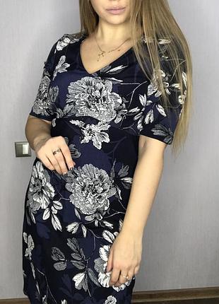 Весенне платье с цветочным принтом 3