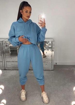 Спортивний костюм