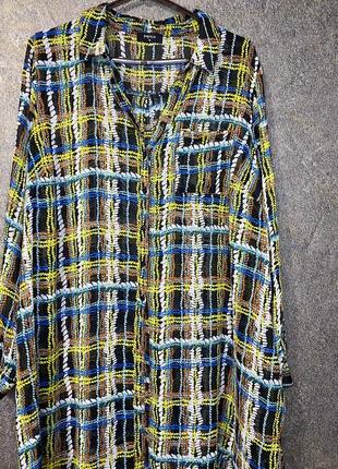 Блуза,дуже легка та яскрава