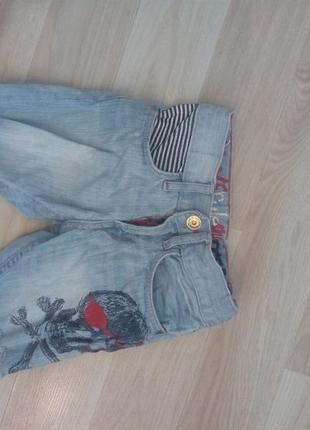 Шорті джинсовие.