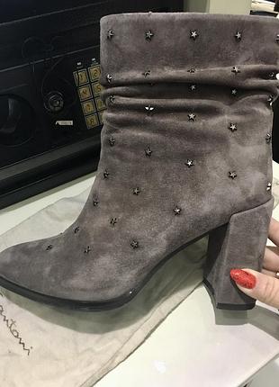 Шикарні ботільони