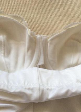 Красивое боди с легкой степенью утяжки от marks & spencer 34c