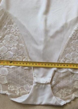 Красивое боди с легкой степенью утяжки от marks & spencer 34c