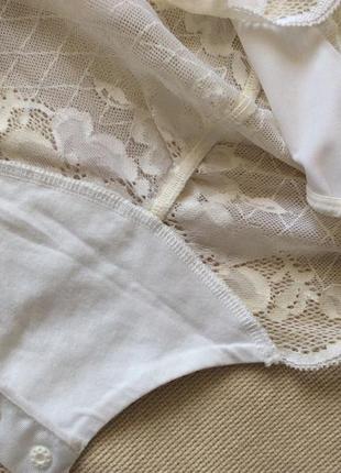 Красивое боди с легкой степенью утяжки от marks & spencer 34c