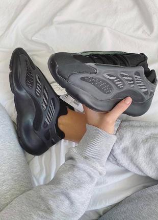 Кроссовки женские, мужские adidas yeezy boost 700 v3 alvah черные (адидас изи буст, кросівки)5 фото