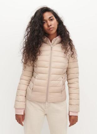 Стильна стьобана куртка бежева еврозима весна преміум m/l