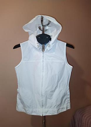 Безрукавка