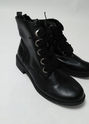 Черные ботинки женские на шнурках и замке esmara3 фото