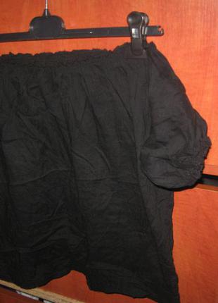 Блуза  батист открытые плечи черная