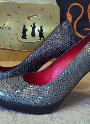 Туфлі зі зміїної шкіри бренд jaime mascaro (іспанія)2 фото