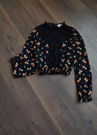 Коротка кофта квітковий принт з мереживом