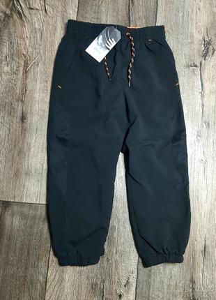 Штаны спортивные на 3-4 года