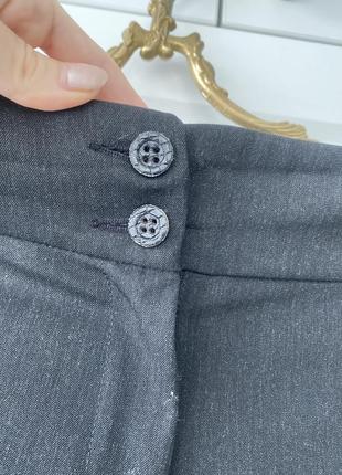 Класичні темно-сірі брюки прямі зі стрілками5 фото