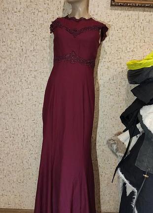 Сукню розмір 44