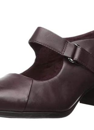 Р.38,38.5,39 clarks кожаные туфли  оригинал1 фото