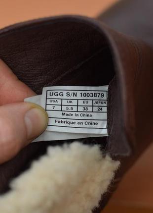 Коричневые кожаные сапожки на танкетке ugg australia, 38 размер. оригинал2 фото