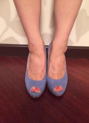 Замшевые туфли небесно голубого цвета miss sixty4 фото