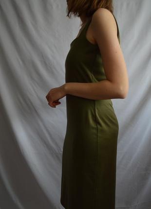 Трикотажное платье цвета хаки с прямым вырезом primark, приталенное платье8 фото