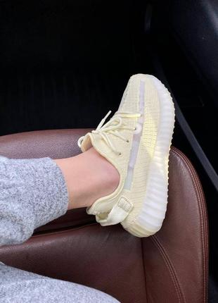 Кросівки адідас ізі 350 жіночі adidas yeezy boost 350 v2