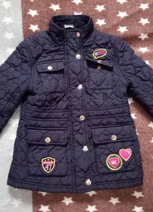 Стеганная демисезонная куртка