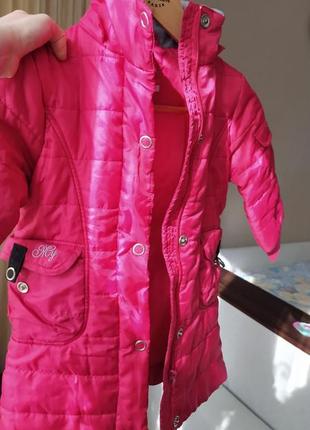 Пальто фірмове весняне куртка плащ з капішоном,що знімається
