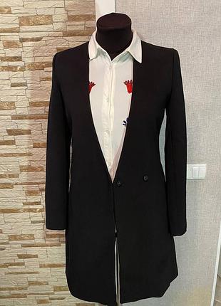 Удлинённый пиджак