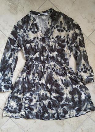 Стильное клёвое платье в принт