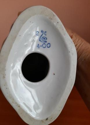 Подсвечник фарфоровый