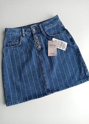 Красива стильна джинсова спідниця