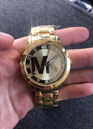 Часы женские