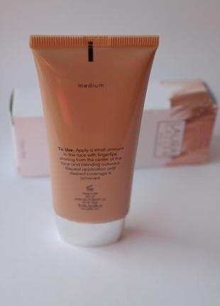 Зволожуюча основа quench-n-tint hydrating foundation2 фото