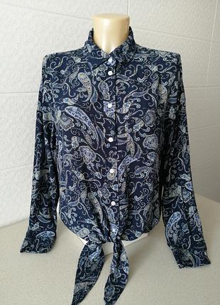 Стильна укорочена сорочка