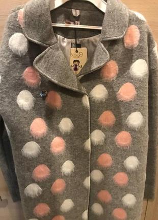 Пальтишко от бренда suzie 4