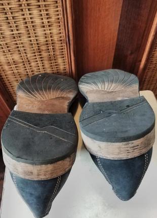 Швейцарские туфли из кожи от известного бренда.6 фото