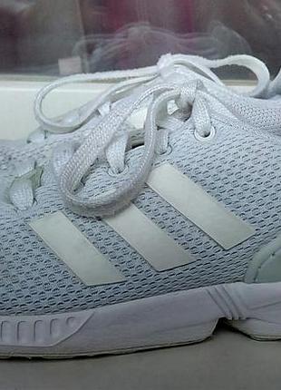 Cтильные кроссовки adidad torsion(original).