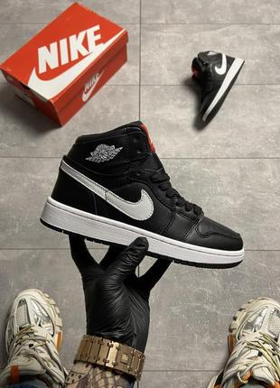 Женские кроссовки nike air jordan 1 black  36-37-38-39-40