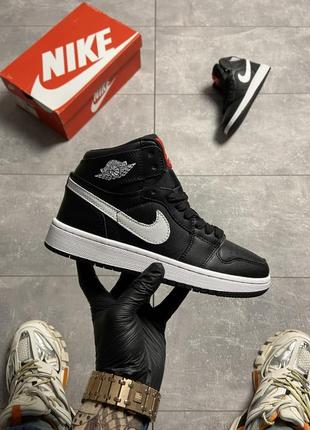 Женские кроссовки nike air jordan 1 black  36-37-38-39-40