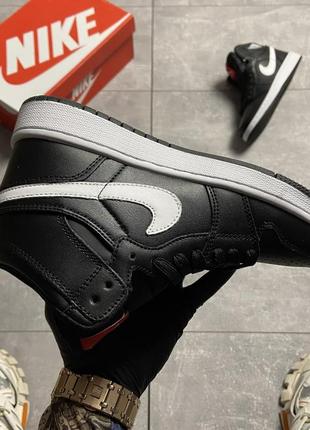 Женские кроссовки nike air jordan 1 black  36-37-38-39-404 фото