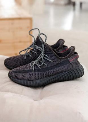 Спортивные легкие кроссовки adidas yeezy boost 350 v2 black наложенный платеж (36-45)