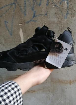 Круті кросівки reebok insta pump