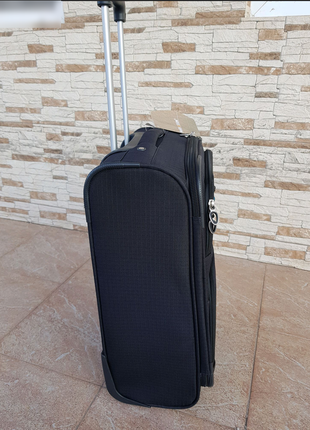 Самый легкий чемодан для ручной клади madisson 85103 .53х36х20 см3 фото