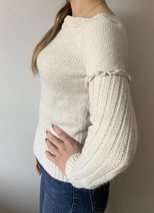 Молочний вязаний светер6 фото
