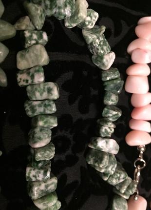 Бусы из натуральных камней