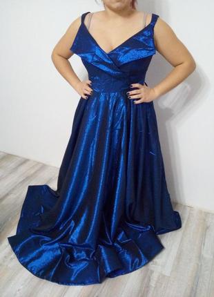 Плаття вечірнє