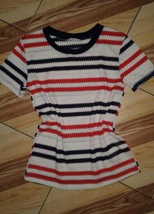 Брендова кофтинка