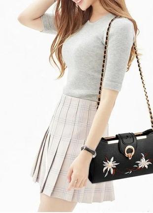 Жіноча модна сумочка клатч з вишивкою міні сумка через плече4 фото