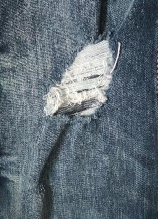 Нові стильні стрейчеві джинси з потертостями від livergy, р. 48. див. заміри на фото!9 фото